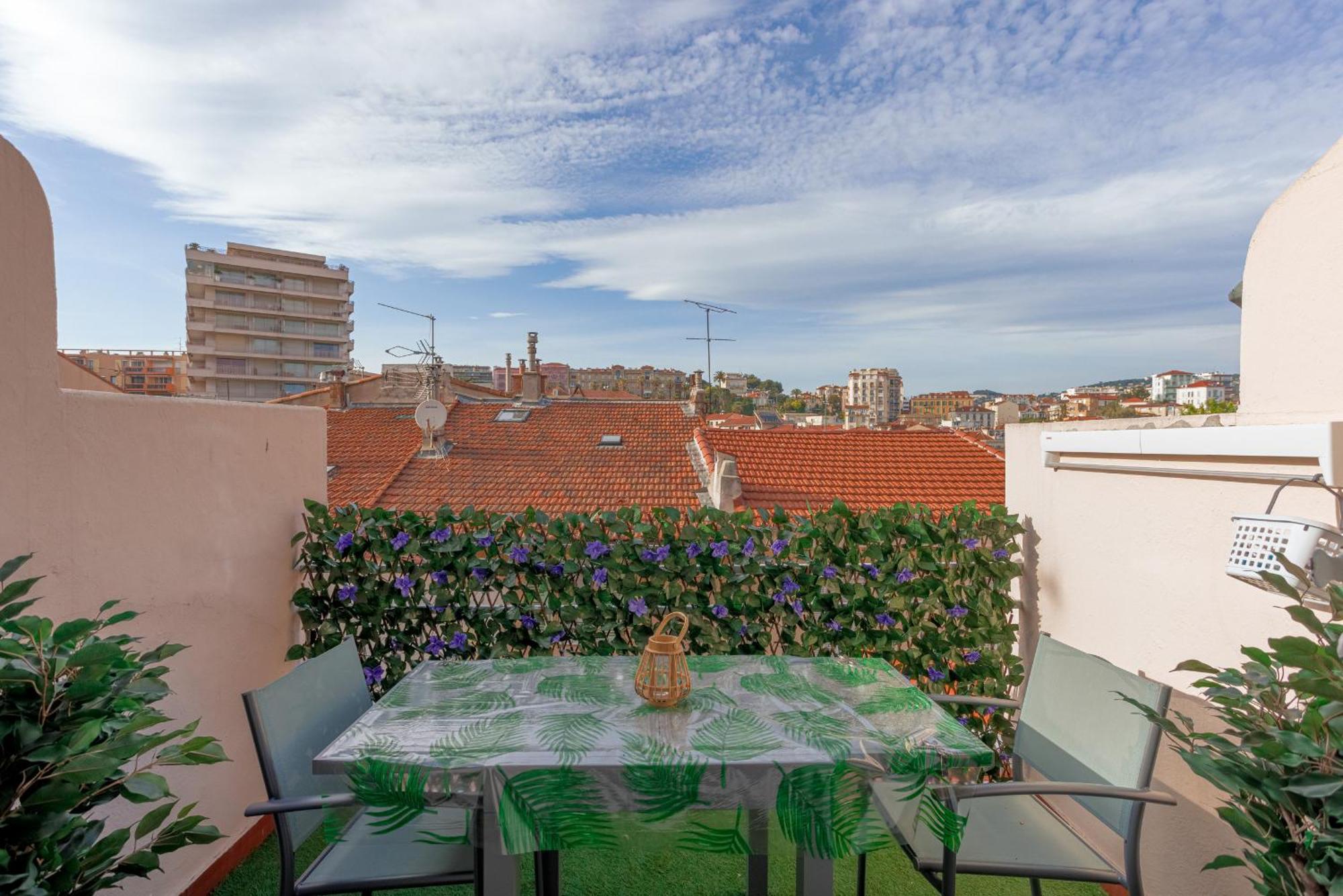 Un Ecrin Au Suquet - Studio, Clim, Balcon, Plage, Palais Des Festivals คานส์ ภายนอก รูปภาพ